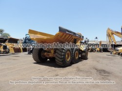 CAMION FUERA DE CARRETERA CAT D400E 0455-11